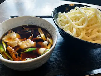 肉汁つけうどん